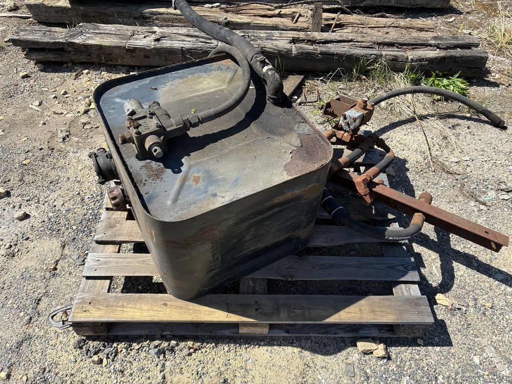 Zbiornik paliwa  BAK Ciężarowy  Hydraulika
