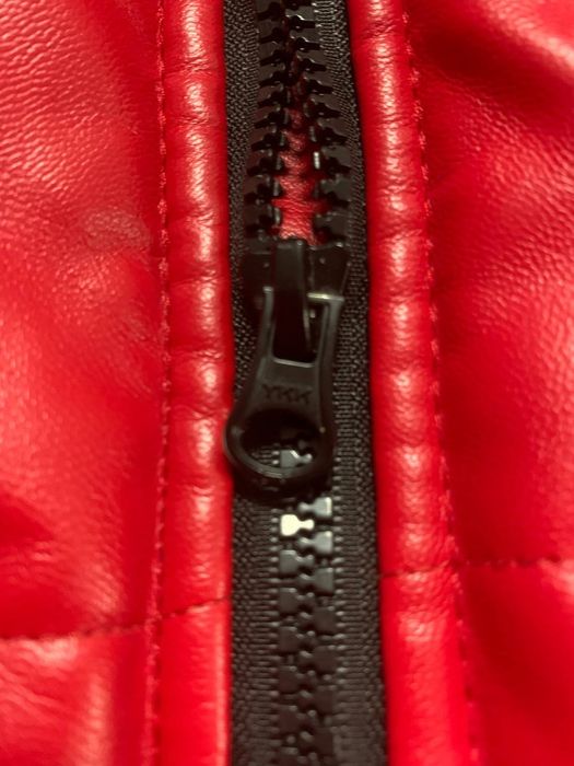 FW17 Supreme x The North Face Red Leather Nuptse Puffer Jacket

Medium