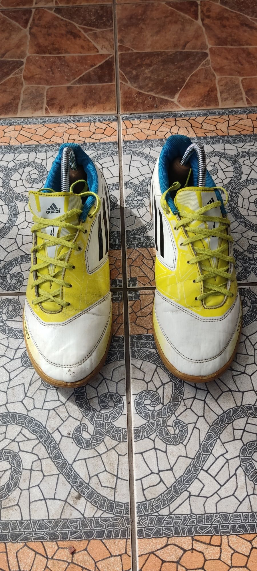 Adidas nike, чоловічі сороконіжки, футзалки спортивне взуття. 41розмір