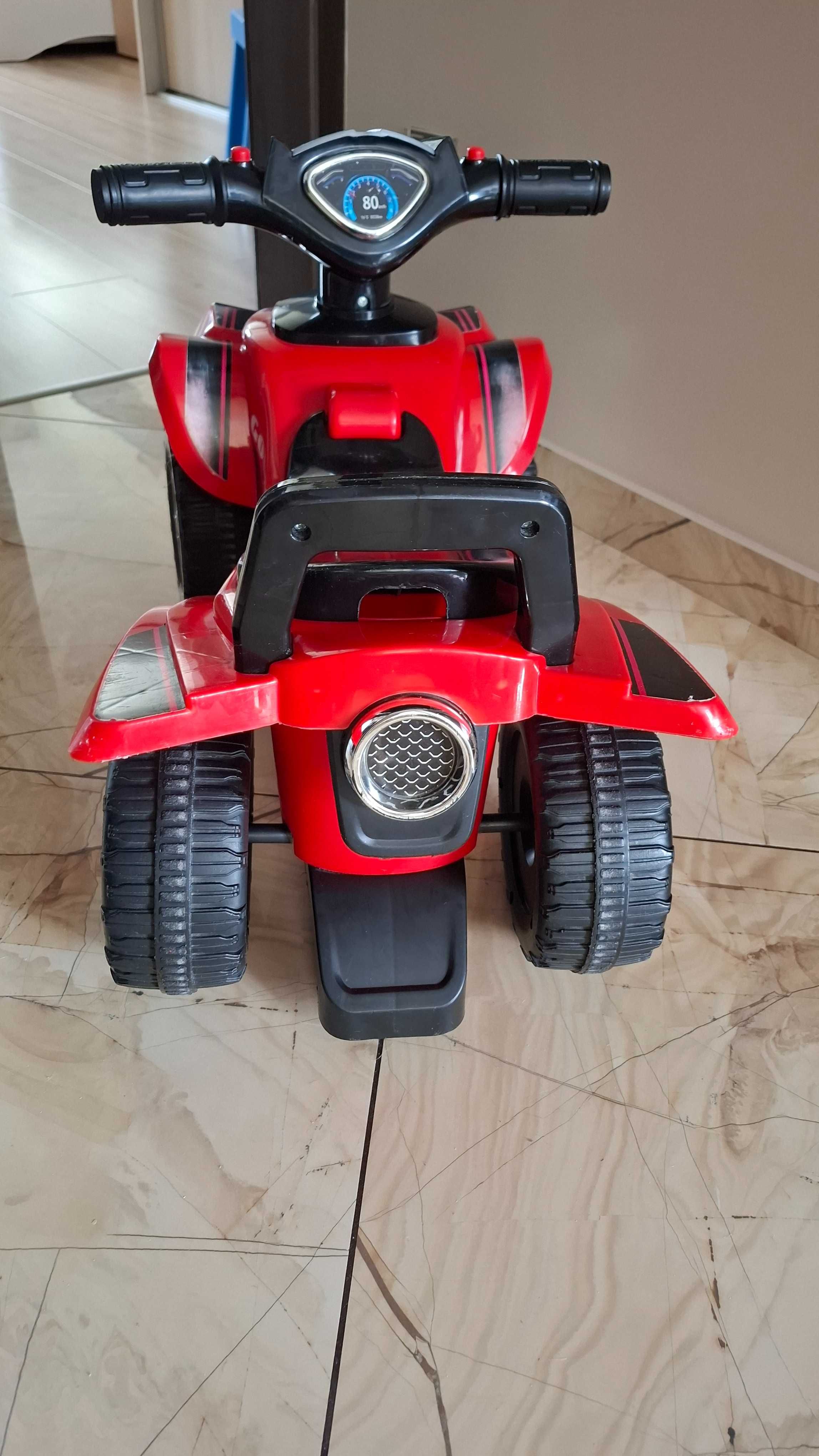 Jeździk / odpychacz Goodyear Światła+klakson