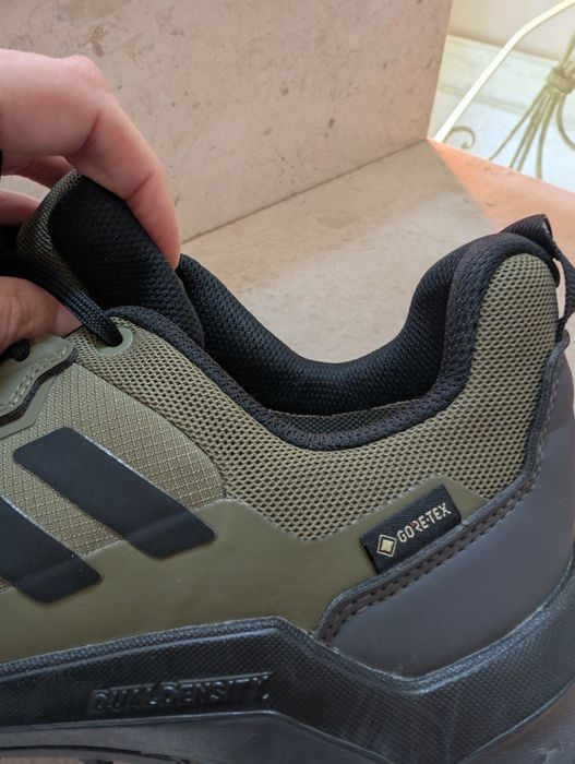 Кросівки трекінгові Adidas