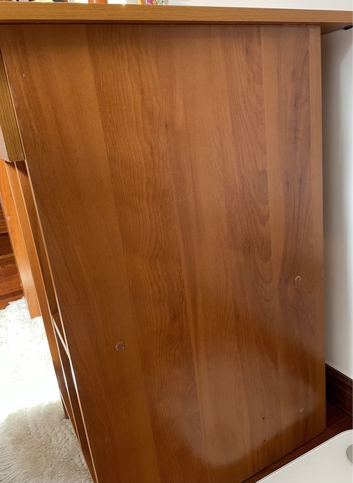 Secretária de madeira