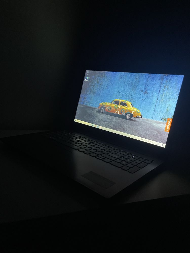 Laptop Lenovo - 100% sprawny
