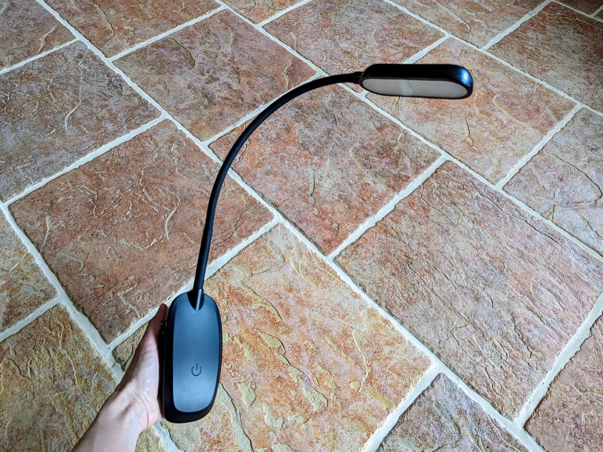 Lampka / lampa LED ściemniana z klipsem