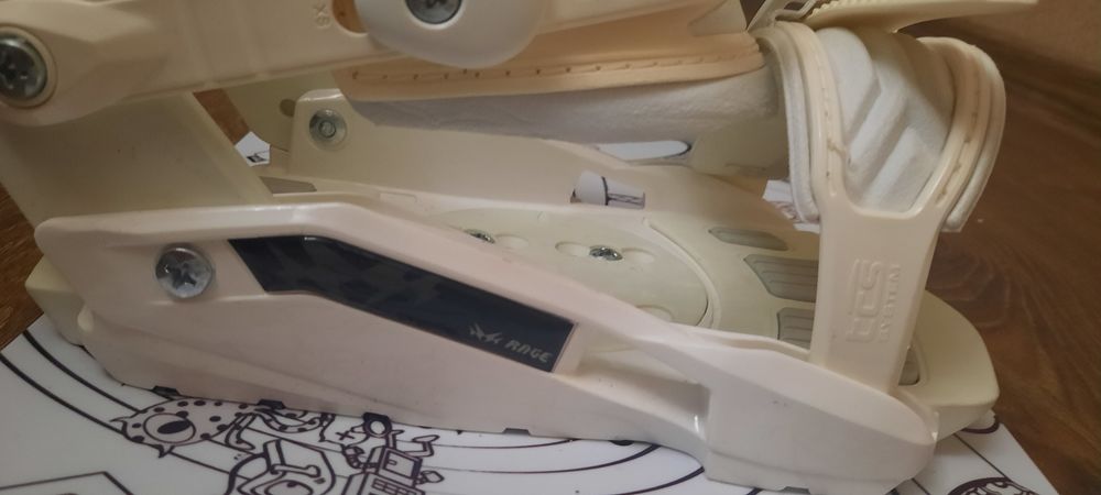 Сноуборд Hostile Flower 146см SW