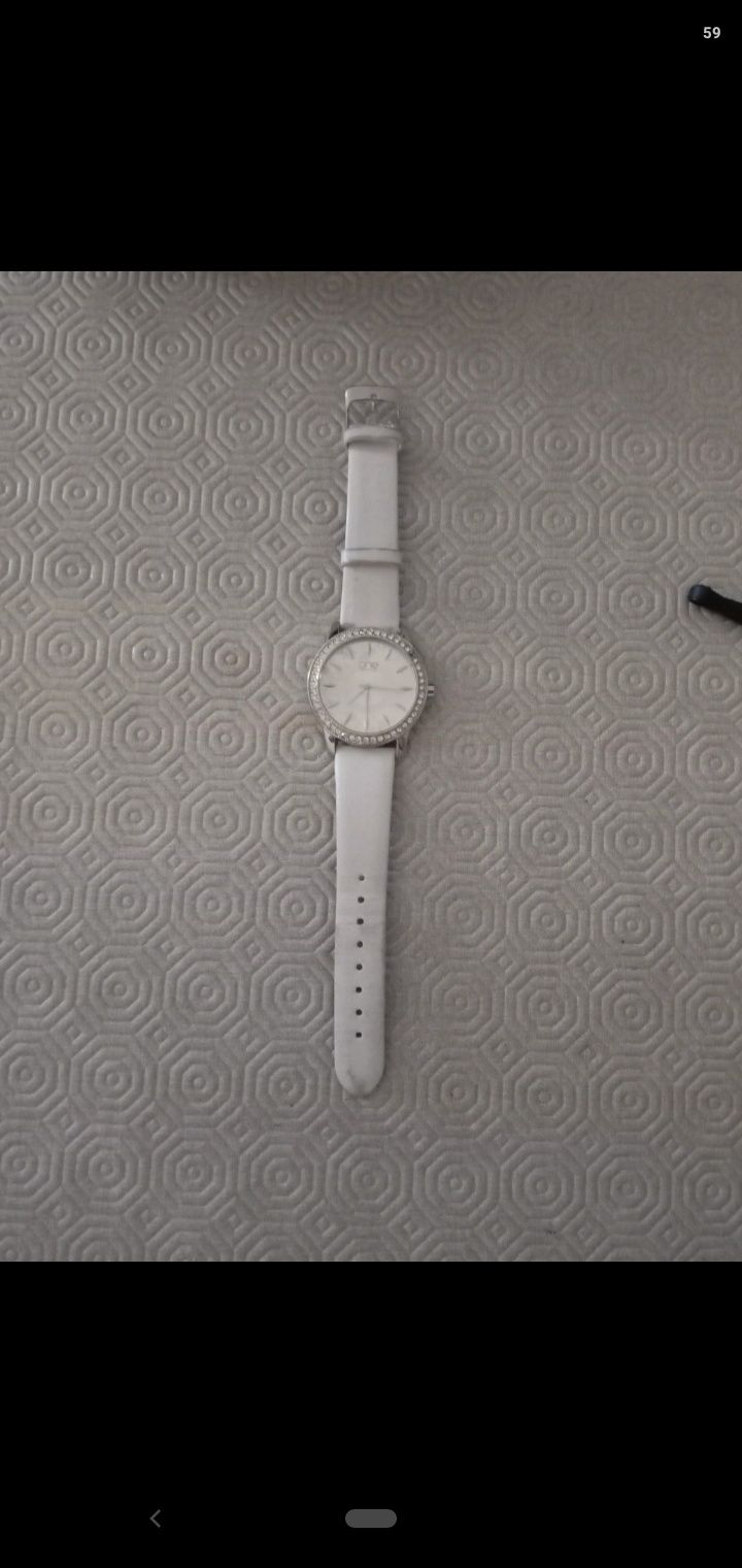 Relógio one: branco