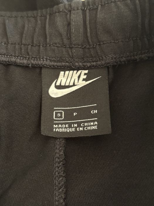 Szorty Nike S logowane krótkie spodenki czarne bawelniane