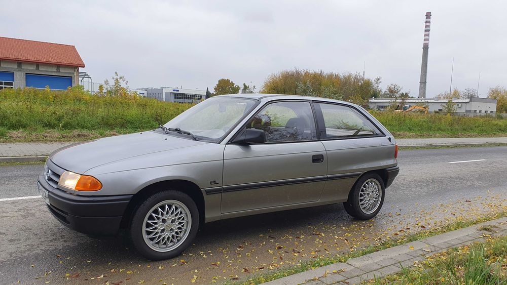 Opel Astra F 1.6 lpg automat