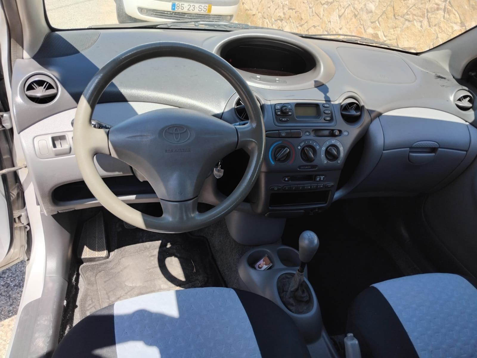 Toyota Yaris 1.0 vvti