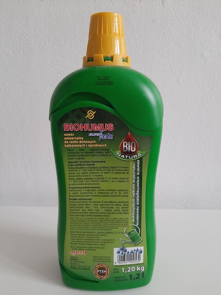 Nawóz uniwersalny BIOHUMUS super forte 1,2 L