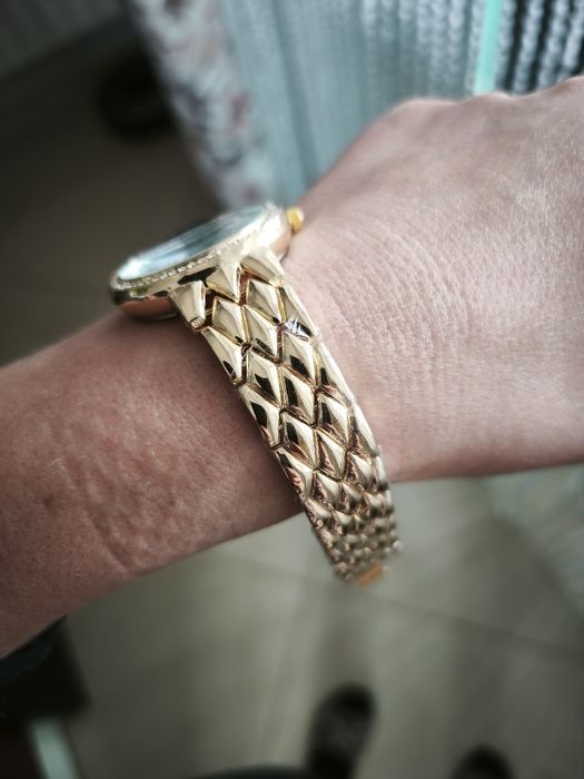 Złoty zegarek damski cekiny nowy