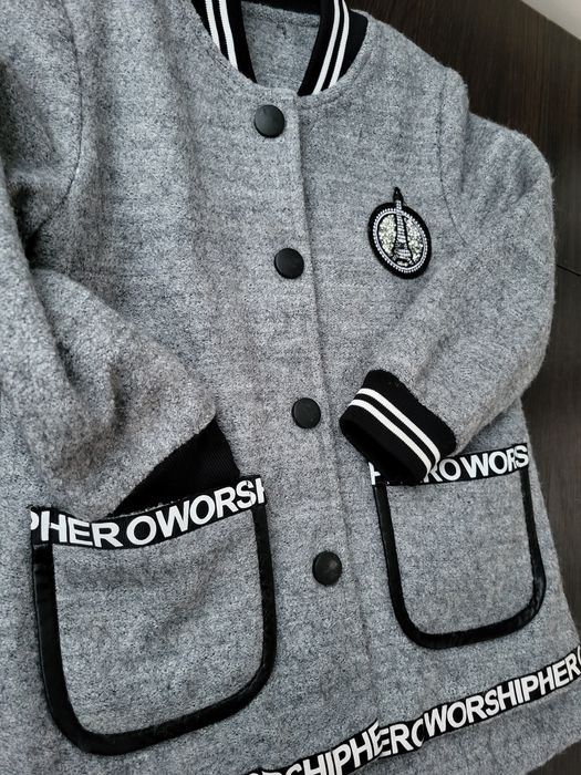 Пальто на дівчинку 110-116 розмір