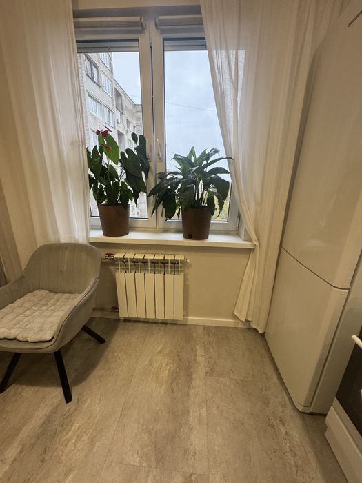 Продам 1 комнатную квартиру на Фрунзенском !Левый берег! Донецкое шосс