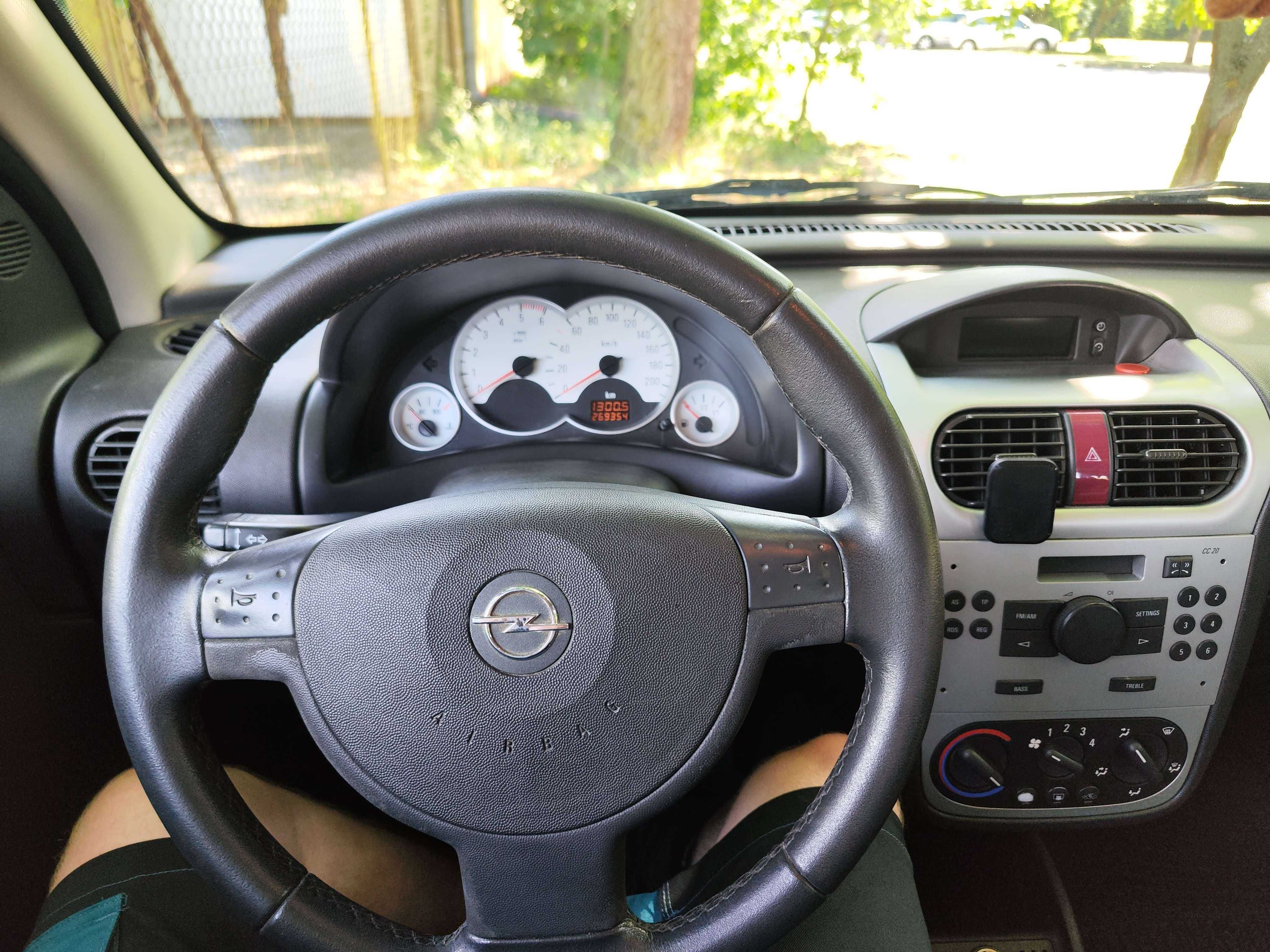 Opel Corsa C 2006 1.3 CDTI