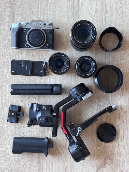 Fujifilm X-T5 + 3 objetivas + DJI RS4 — Kit completo