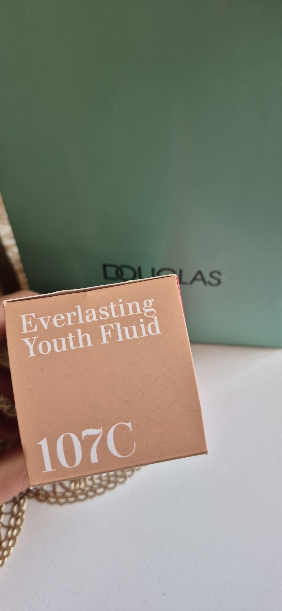 Clarins fluid 107C nowy Douglas