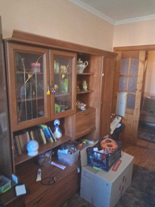 Продам 3 кім на 8 березня