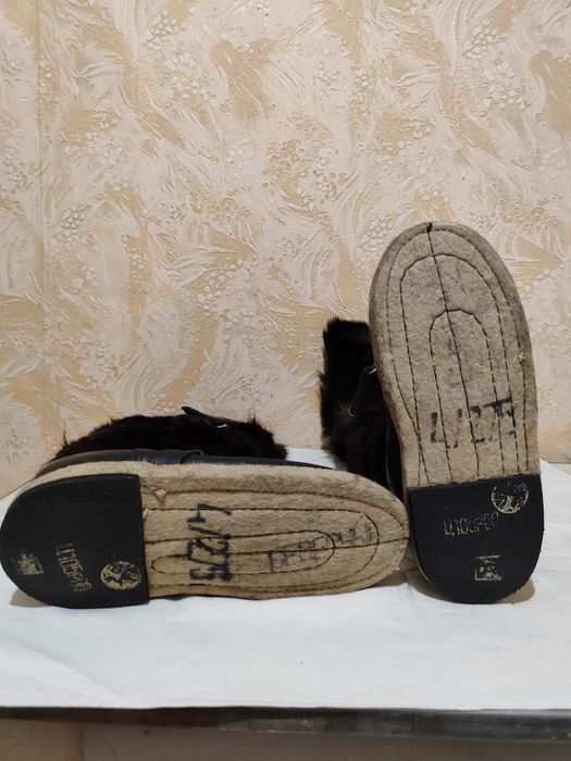 Унты лётные , времён СССР , новые .