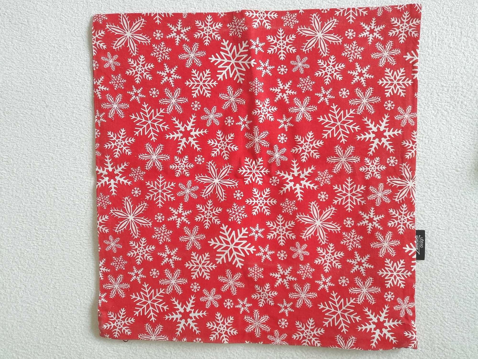 Zestaw 4x zimowa poszewka 40x40 cm Bawełna Śnieżynki poduszka jasiek