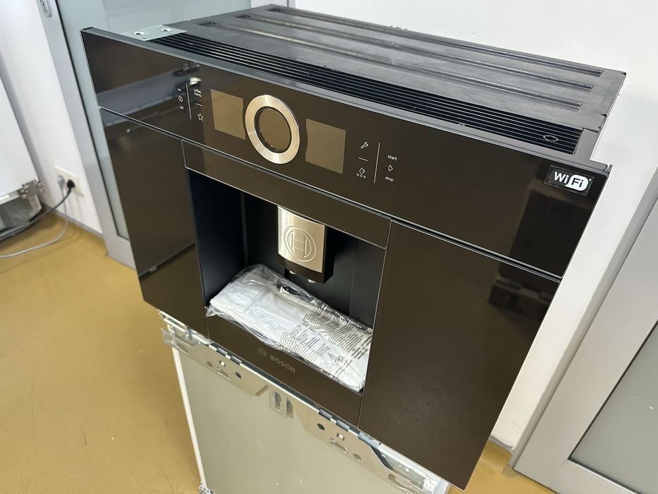 BOSCH CTL636EB6 ekspres ciśnieniowy do zabudowy WiFi