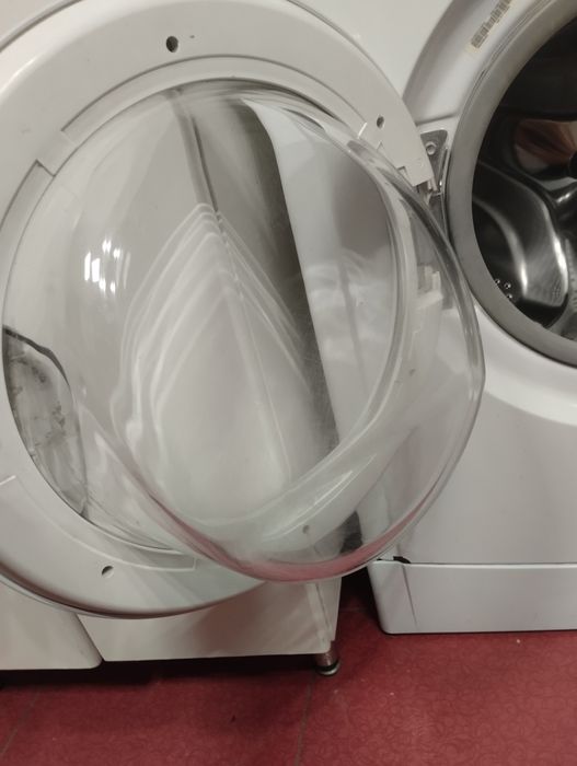 Продам стиральную машину IDESIT.Индеситi