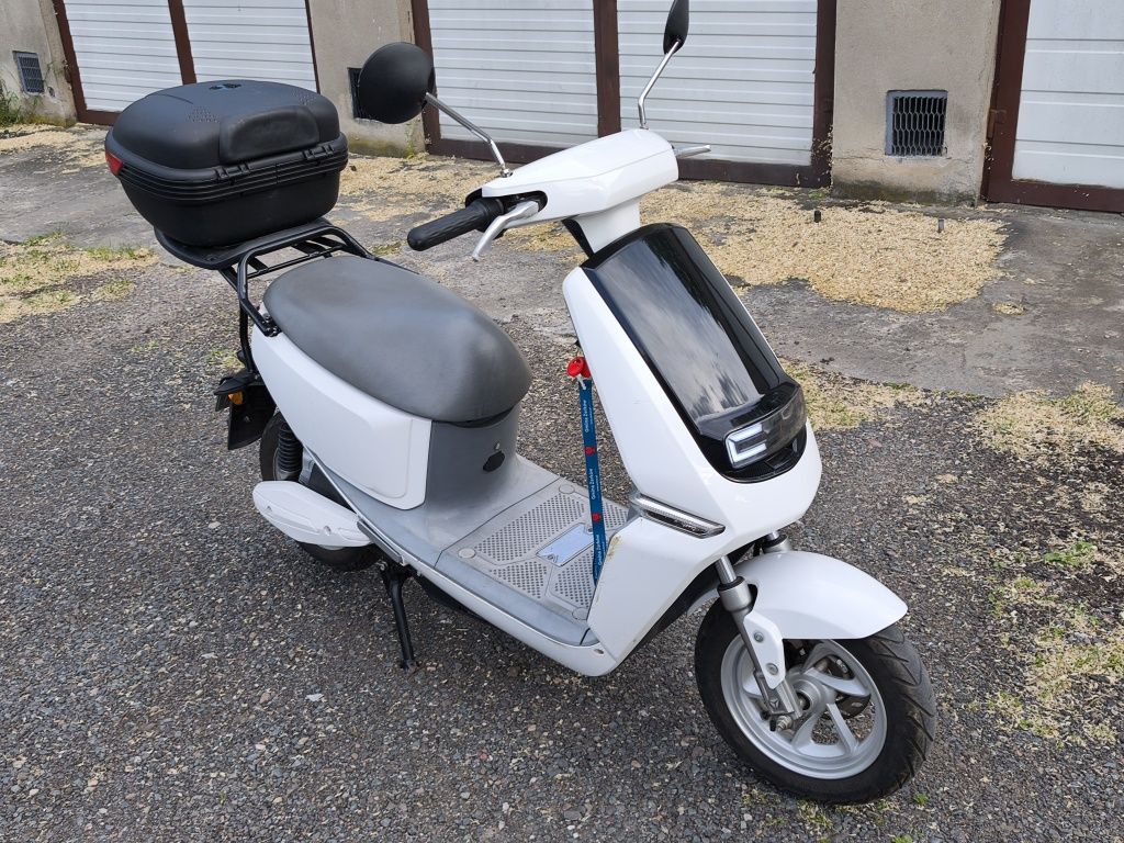 Skuter yadea  2019r elektryk sprawny zadbany opłacony