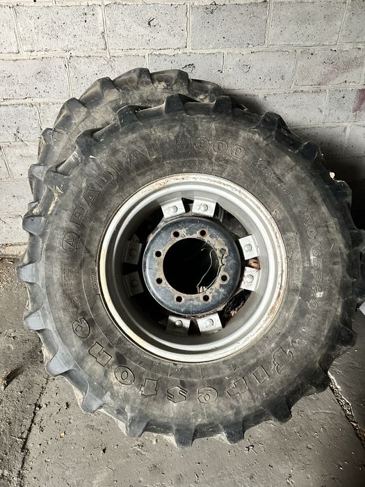 Opona 480 65 R24 z felga