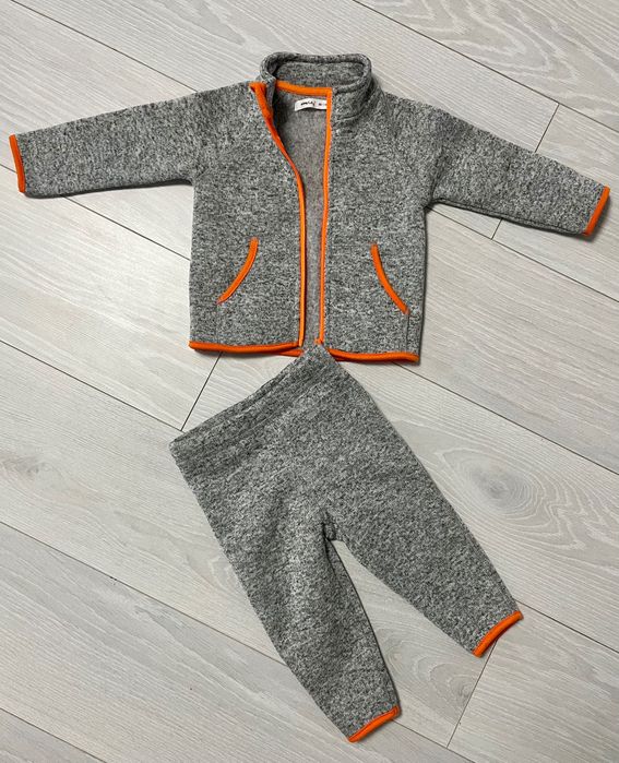 Продам новий теплий костюм Sinsay