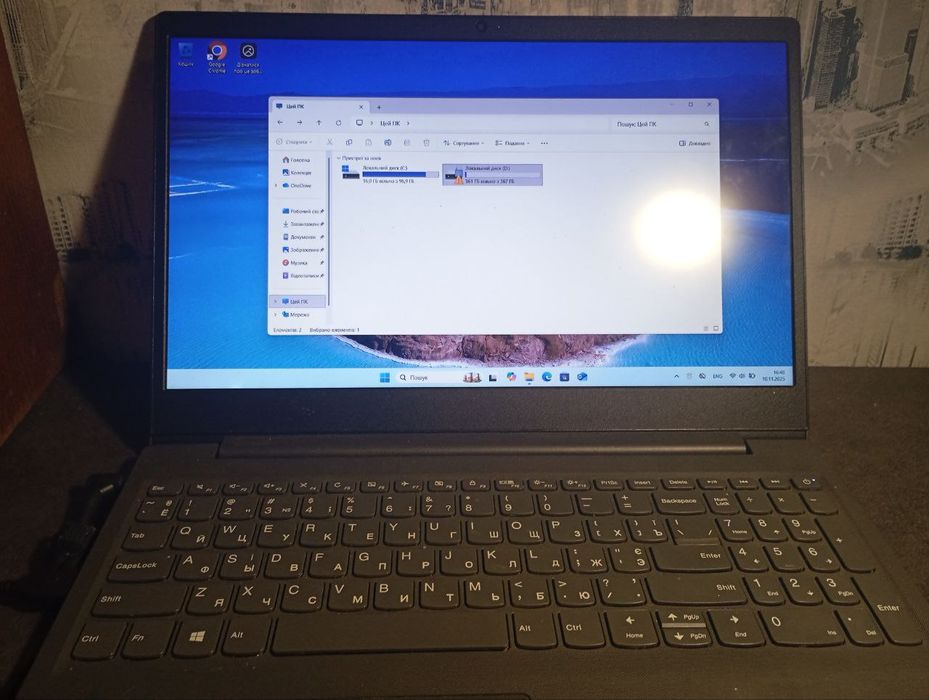 Ноутбук/Lenovo/ноутбук Lenovo 82С7/Б/У
