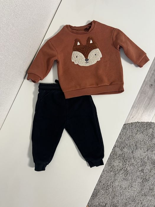 Теплий одяг на хлопчика осінь. 6-9, 9-12 74,80 костюм, чоловічок жилет