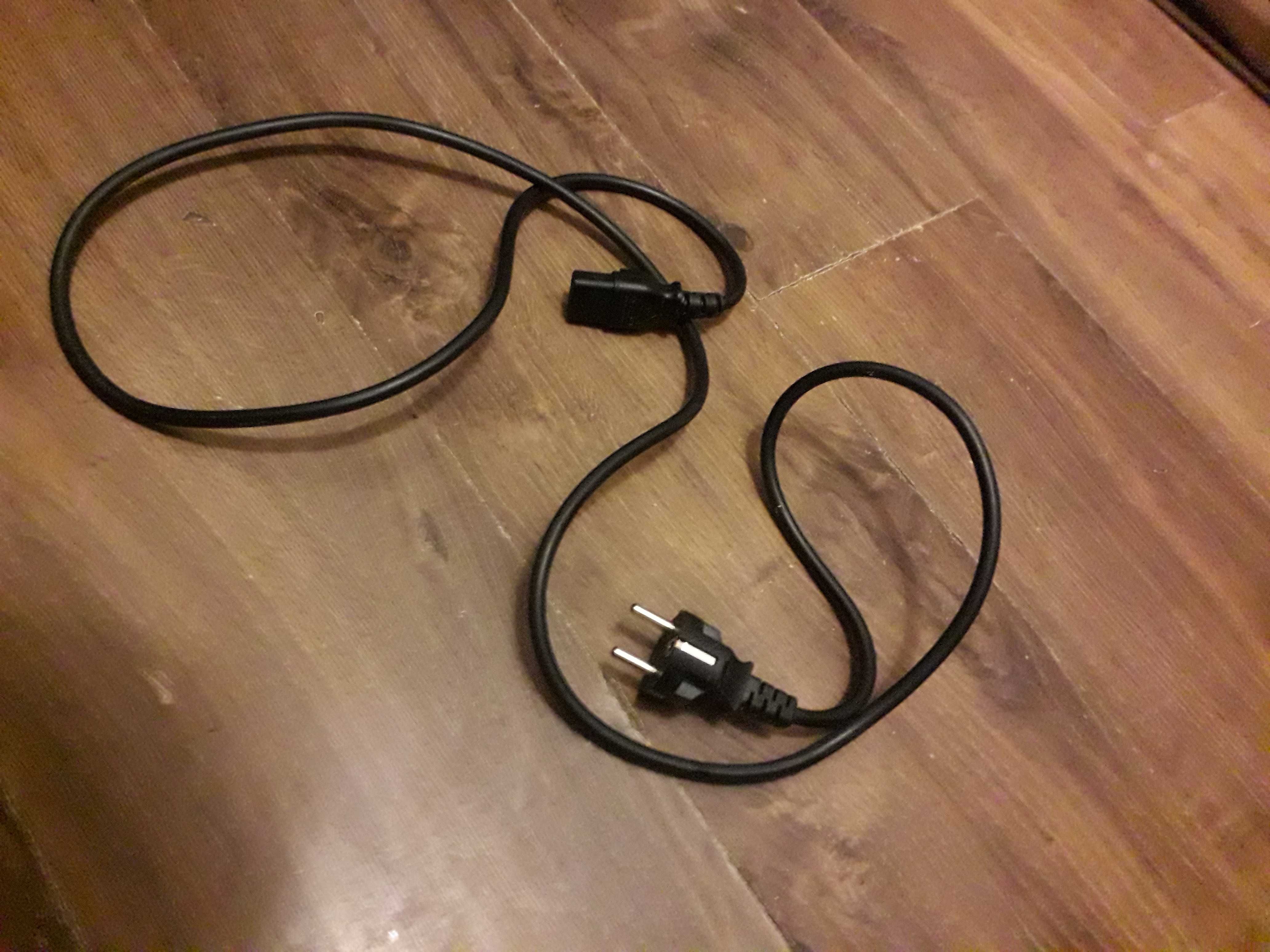 Kabel zasilający