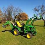 John Deere 2025r  Traktor John Deere 2025R stan bardzo dobry z dodatkowym wyposażeniem