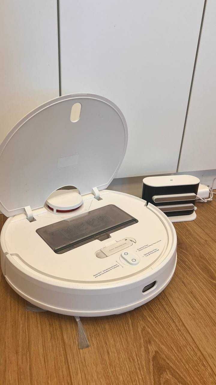Робот-пилосос Xiaomi Mi Robot Vacuum Mop P
