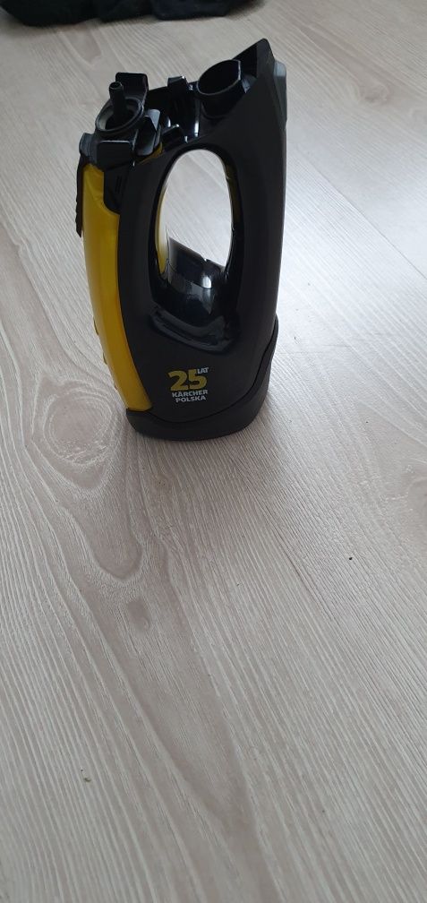 Wielofunjcyjna myjka do okien  Karcher