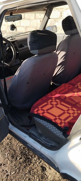 Авто рено 11,1,6 бензин