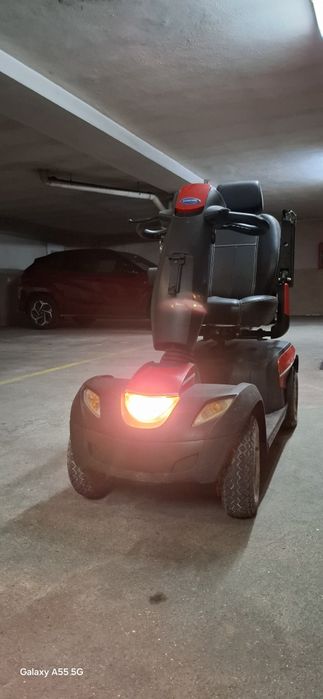 Moto scooter elétrica
