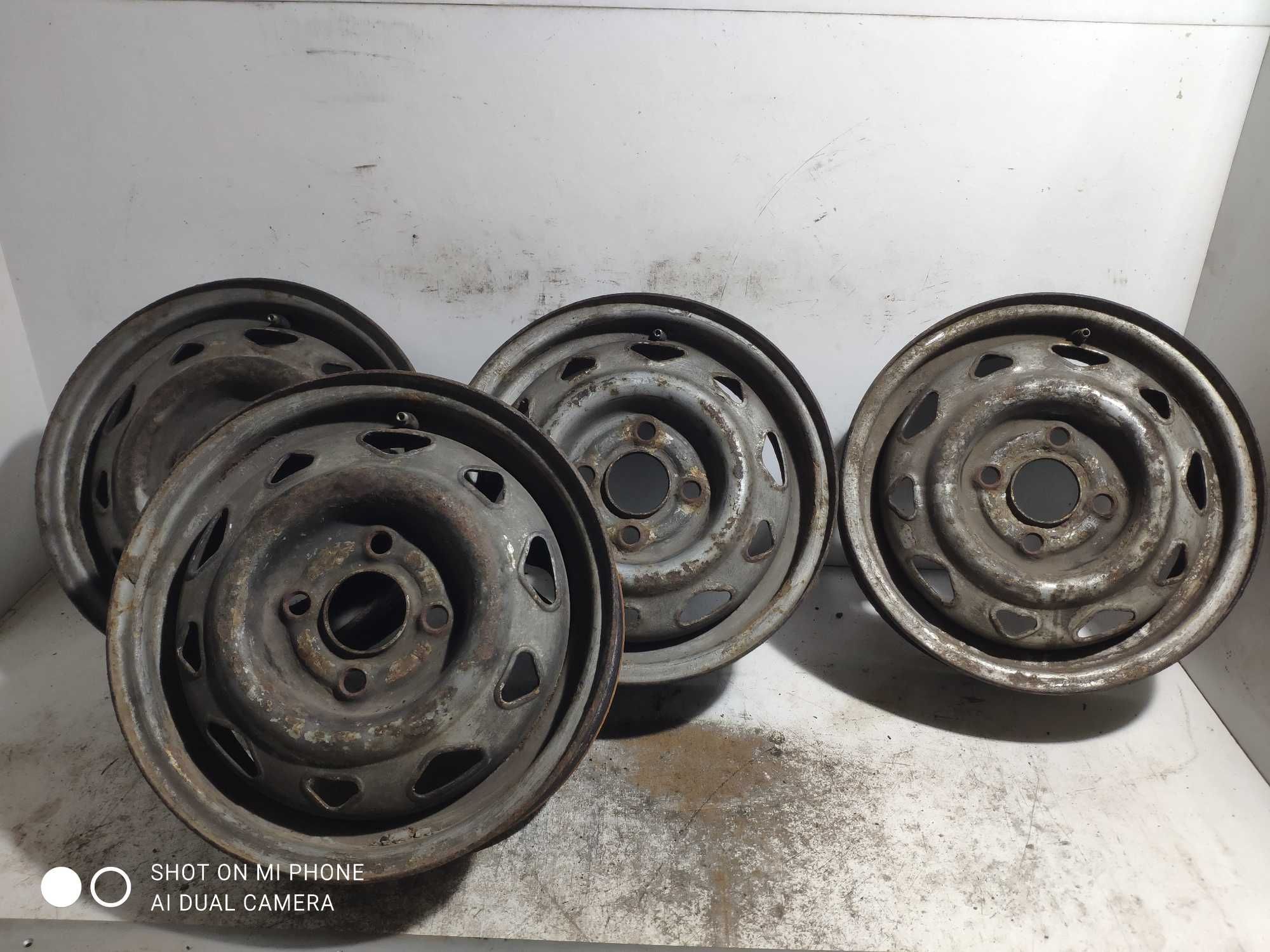 Felgi Felga OPEL 13 cali 4,5J 4x100 stalowe kmplet 4szt proste corsa