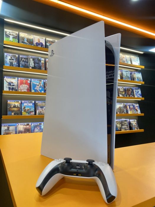 SONY PlayStation 5 Blu-Ray 825gb