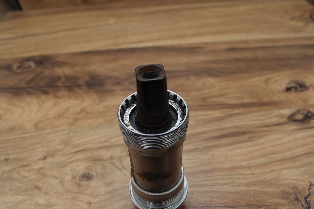 wkład suportu Shimano Deore BB-UN51 BSA / 68 mm 110 mm
