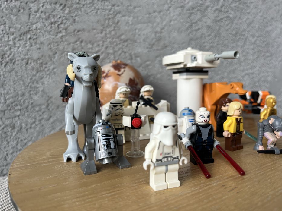 Lego!!! Zestaw 20 figurek lego Star Wars + 2 niekompletne zestawy