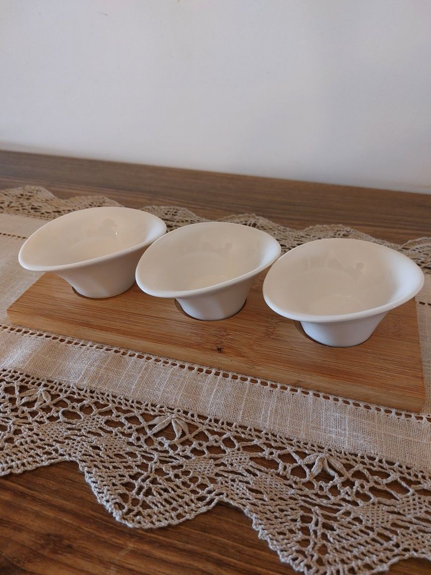 Conjunto de taças para molhos