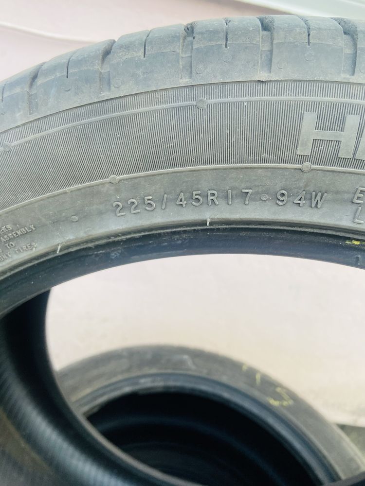 Nokian hakka blue 3 225/45 r17 22/2023 года