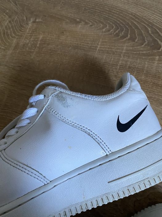 Białe Nike Air Force rozmiar 39