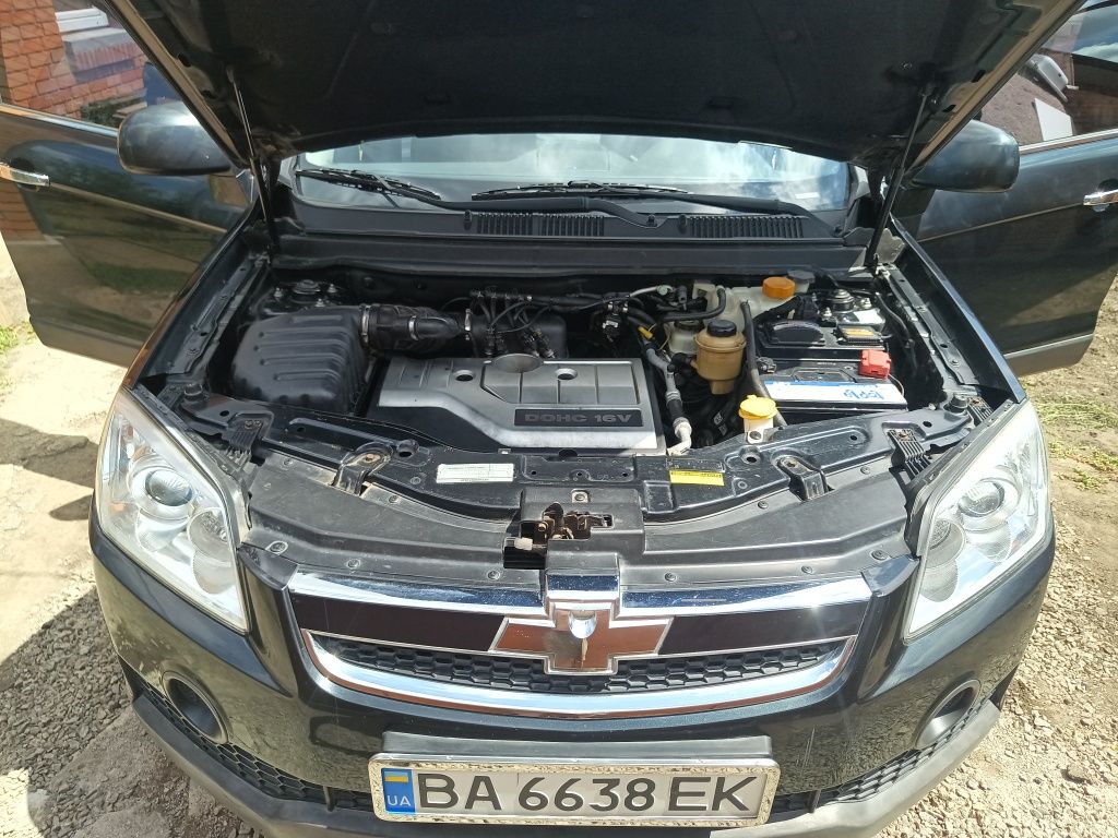 Продам Шевроле Captiva 2,4.