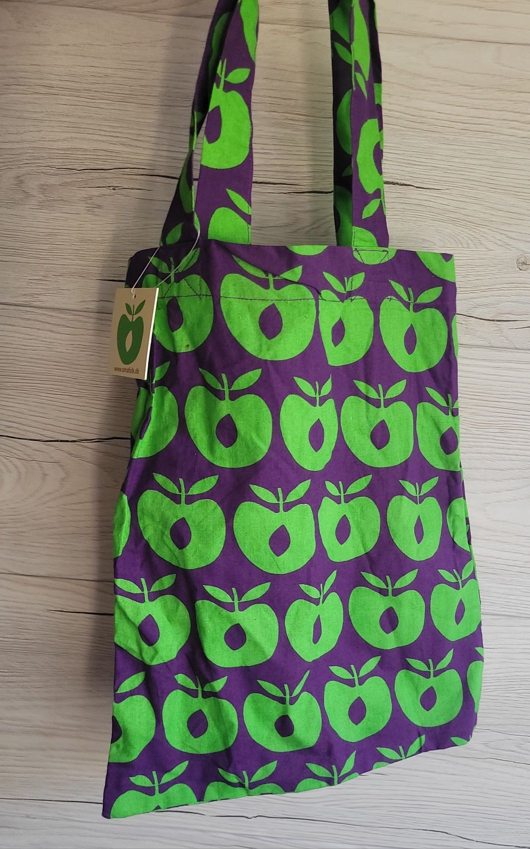 Świetna torba na zakupy print apple