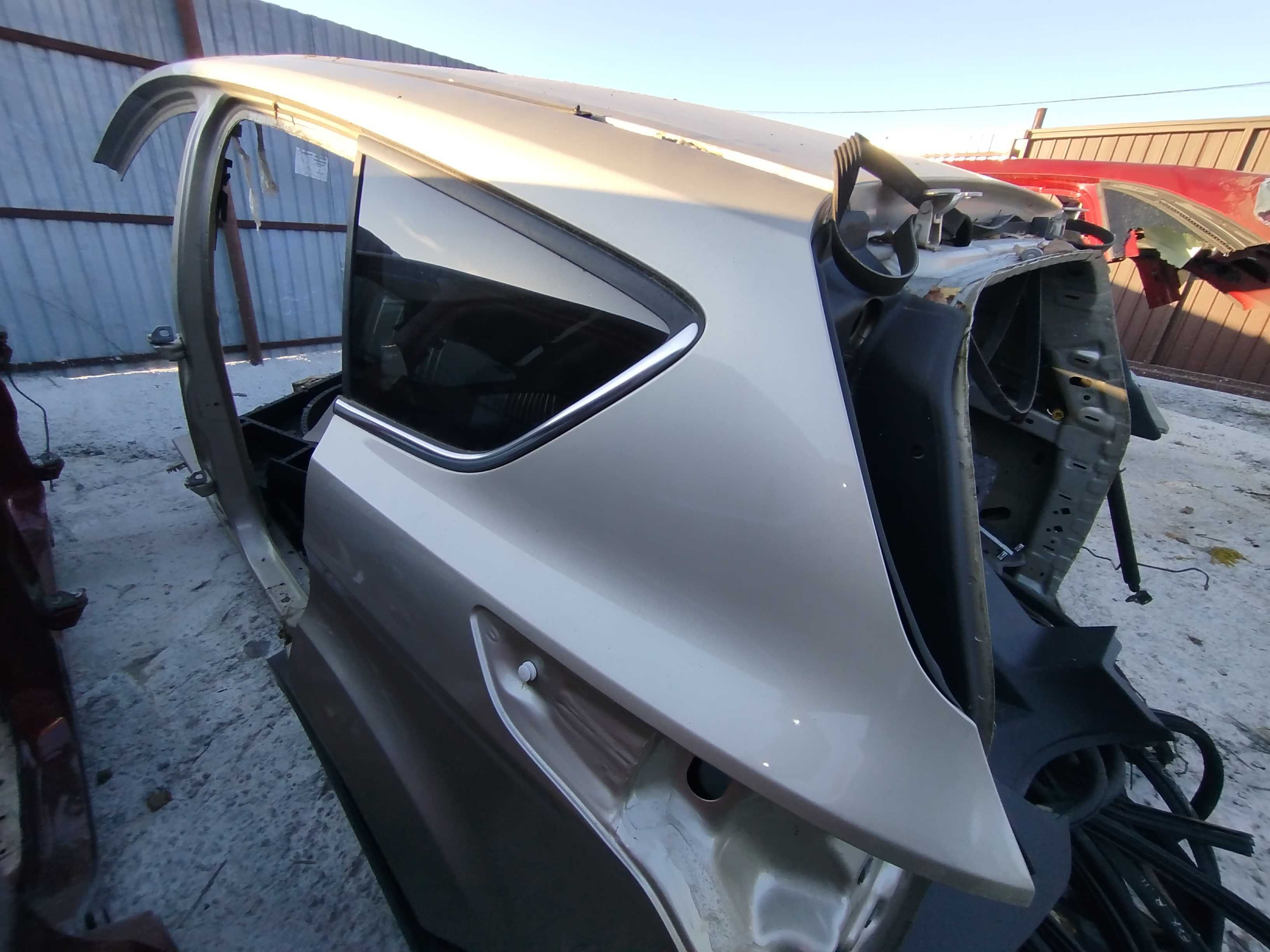 Четверть чвертка задняя Ford Kuga MK2 Escape 2016-2019