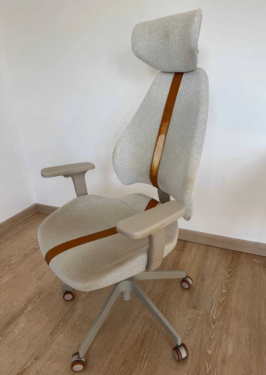 Cadeira GRUPPSPEL (Ikea)