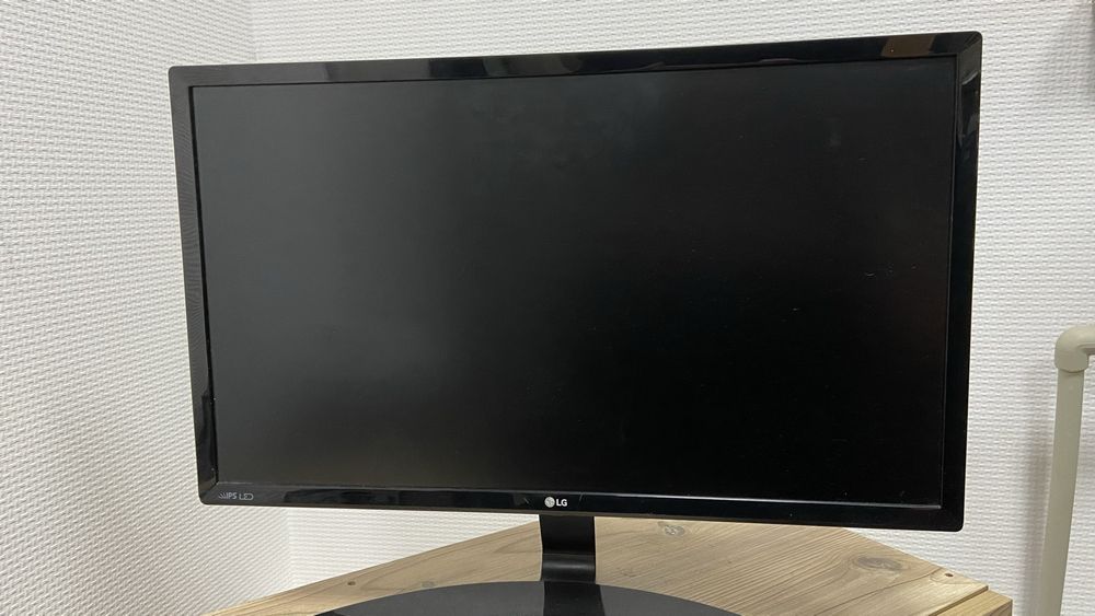 Продам монітор в гарному стані
