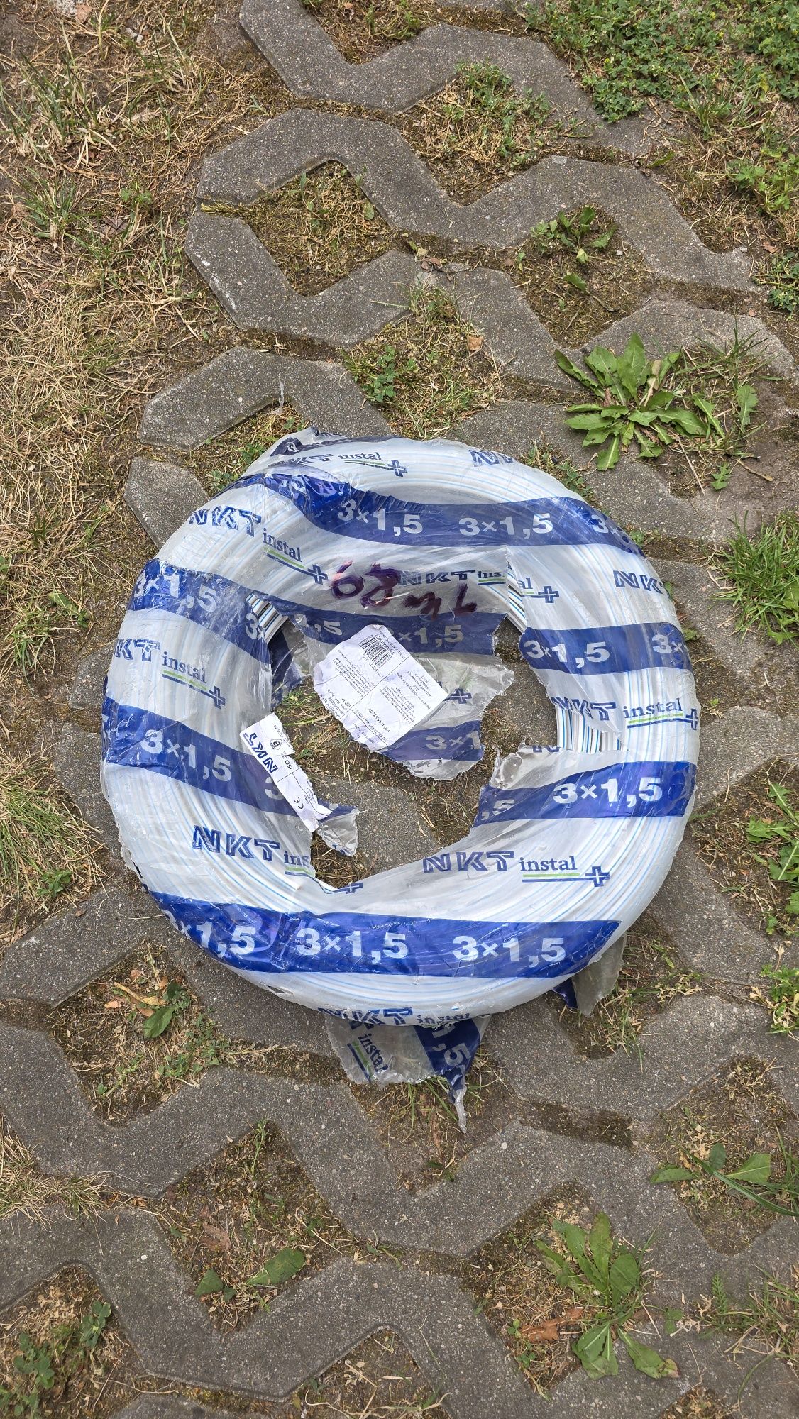 Przewód NKT  3x2,5 .4x15. 3x1,5 2x1,5