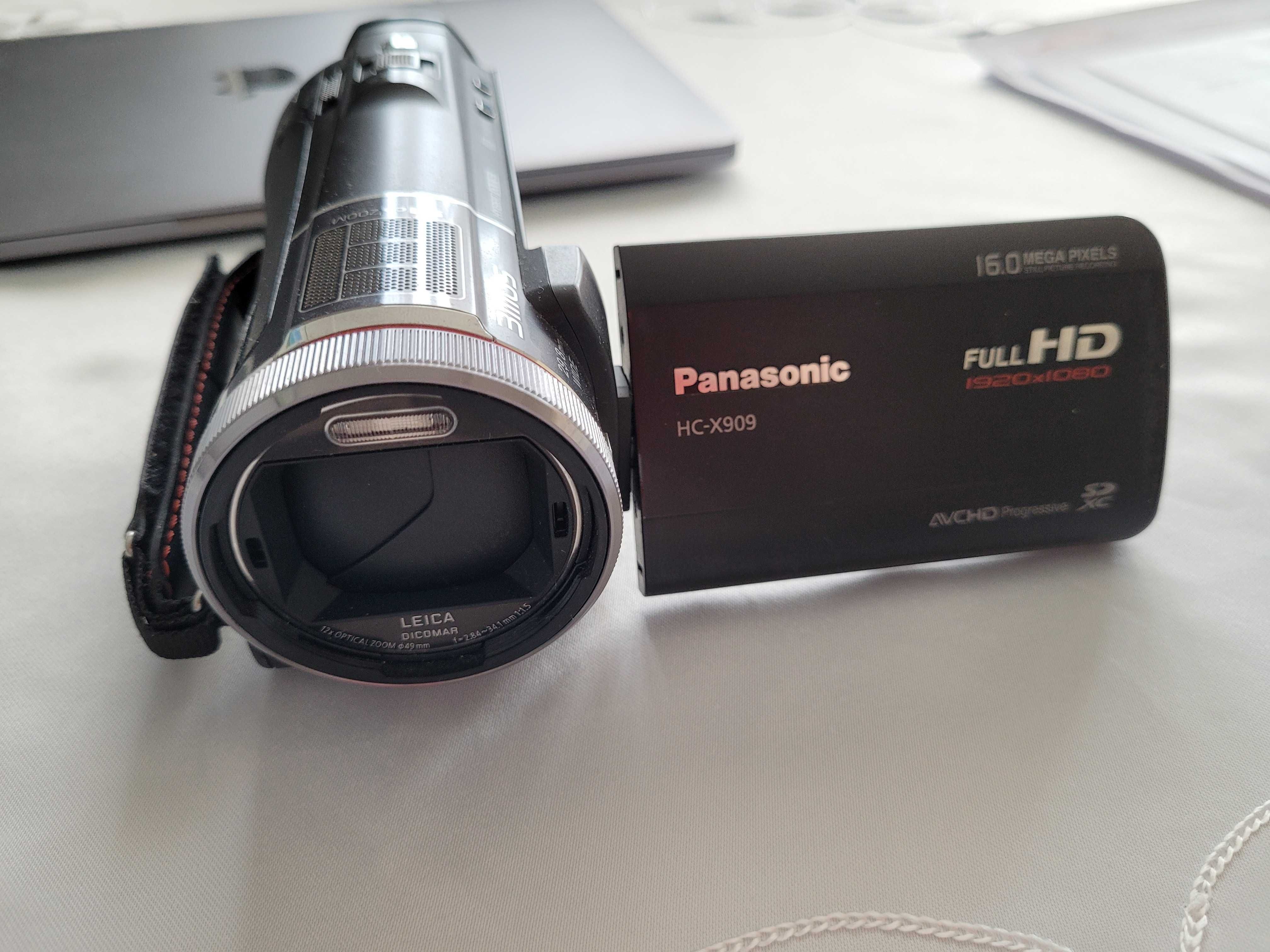 Panasonic x909 Kamera X900